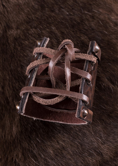Armschützer aus Leder mit Zweiköpfigen Drachen